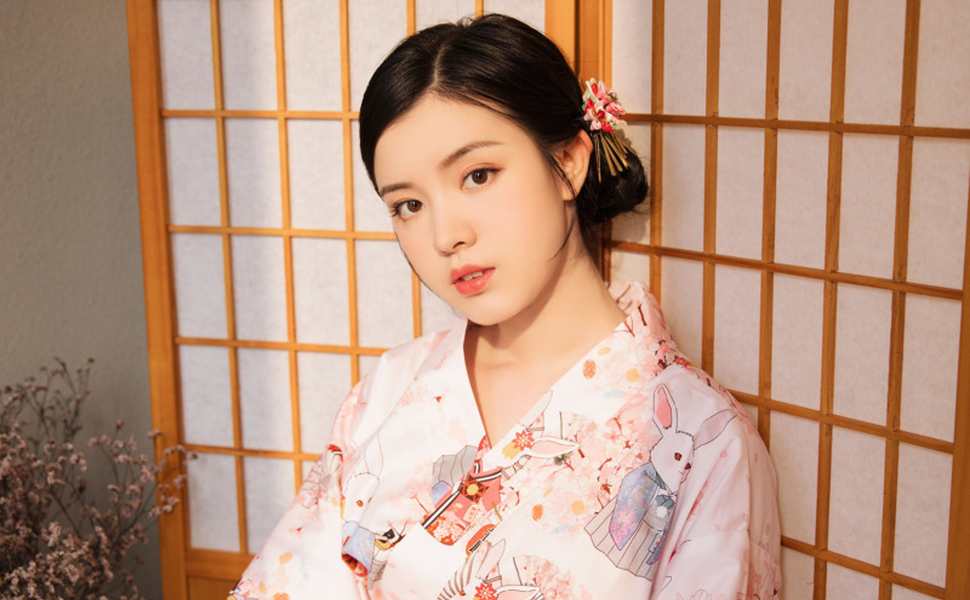 海角女博主李老丝携粉丝户外野战：反差调教尺度惊人